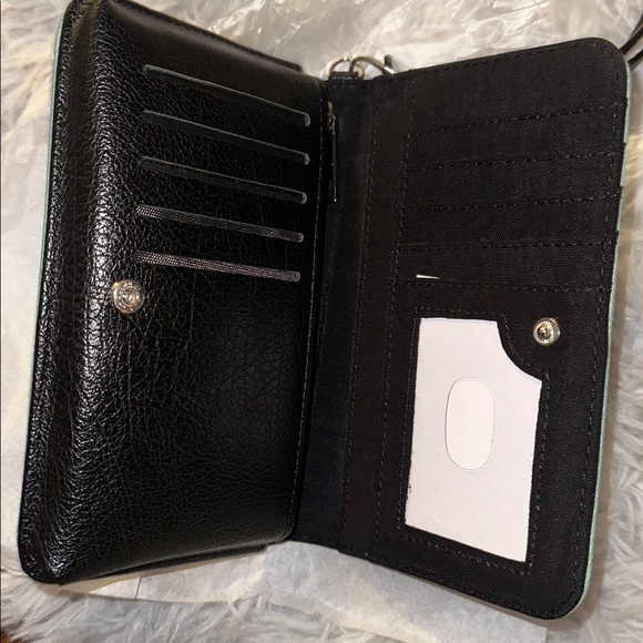 Disney Winnie the Pooh Book Cover Wallet or Wristlet - BRAND NEW - Picture 8 of 9